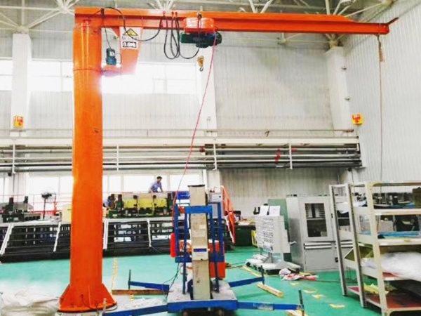懸臂起重機